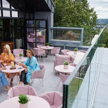 The Montenotte 4*