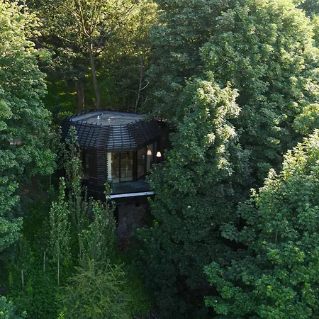 The Montenotte Hotell 4*