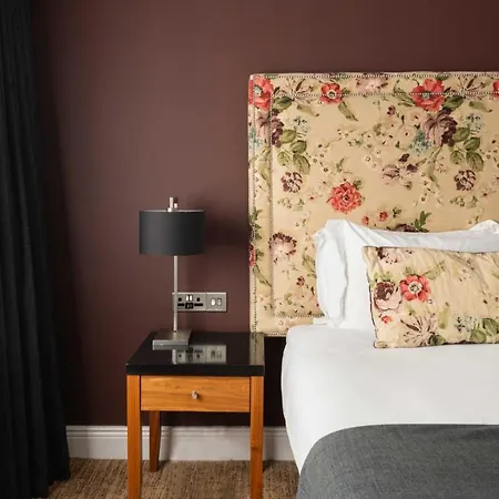 The Montenotte 4*