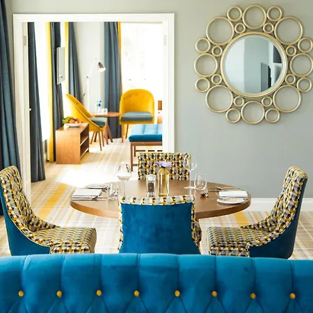 The Montenotte מלון 4*