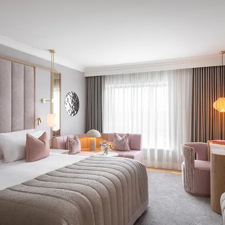 The Montenotte מלון 4*