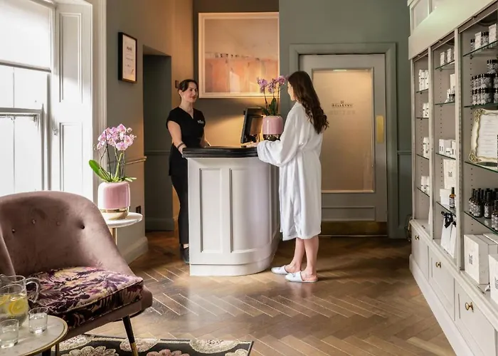 The Montenotte كورك