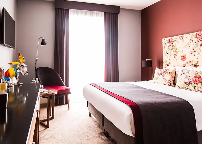 The Montenotte فندق 4*